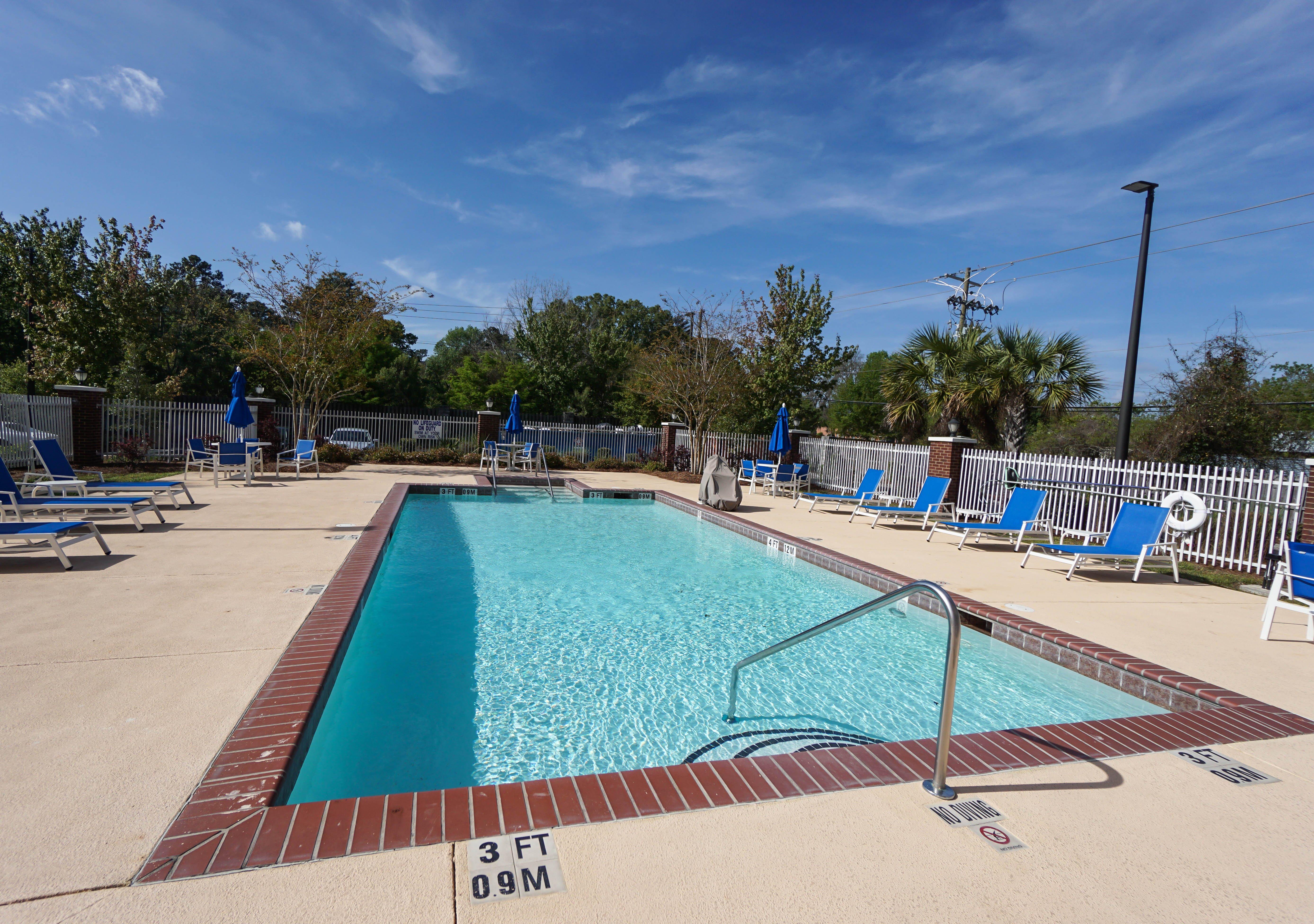 Holiday Inn Express Hotel & Suites Savannah Midtown, An Ihg Hotel Exterior foto